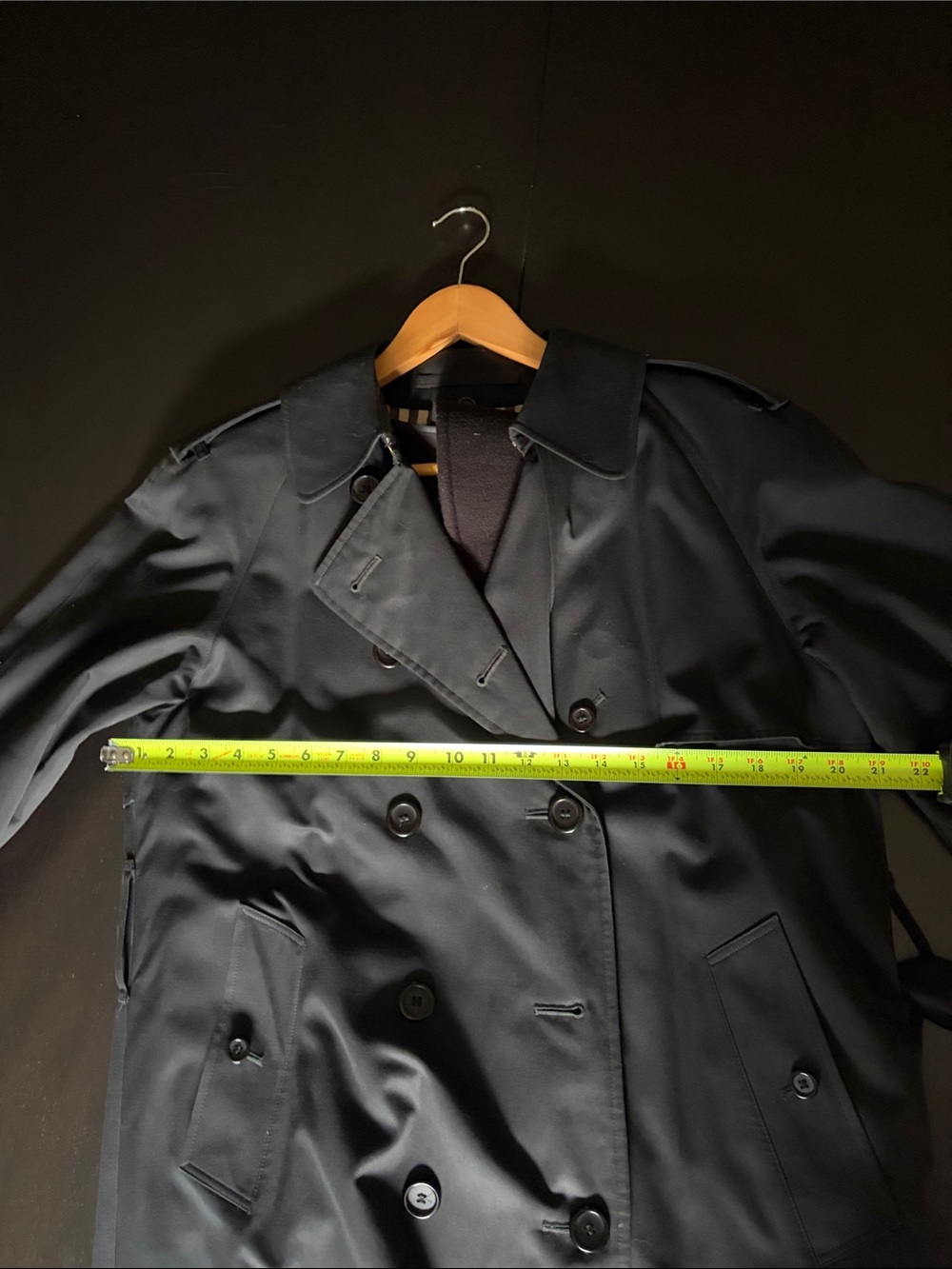 Burberry Black Double-Breasted Long Trench Coat with Signature Check Lining - Picture 13 of 16